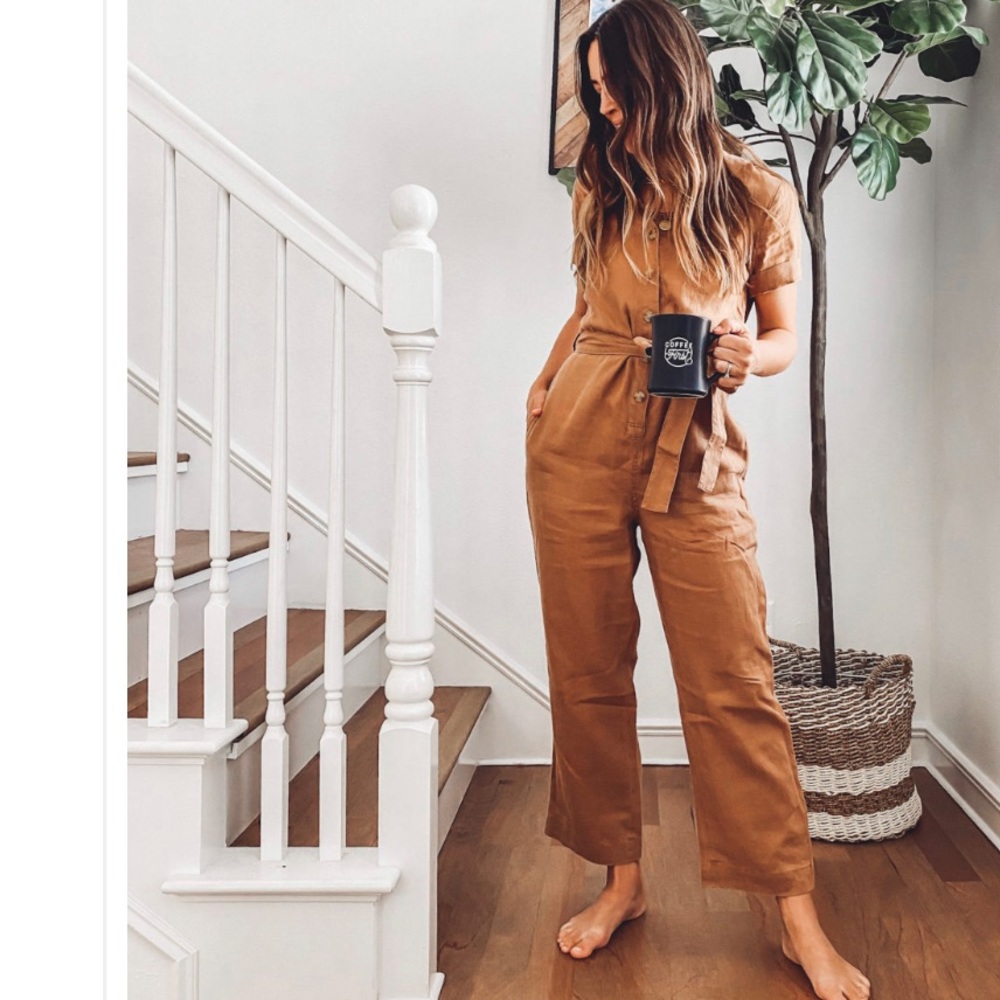Everlane linen short sleeve jumpsuit